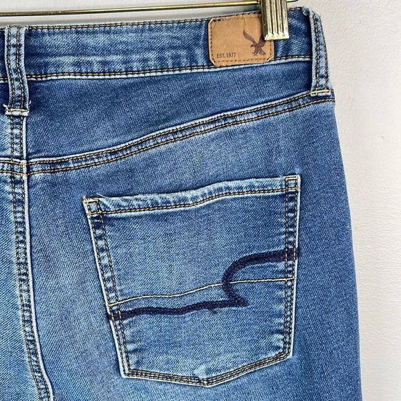 AMERICAN EAGLE Blue Medium Wash Joggers Jeans 5 Pocket Size 4 Regular - Picture 5 of 10
